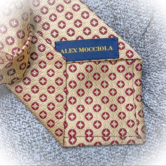 😎Very Handsome Mens Silk Tie😎 - Picture 4 of 7